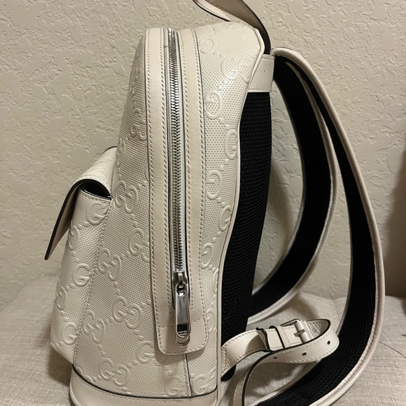 Gucci Ivory Embossed Backpack - Picture 2 of 16